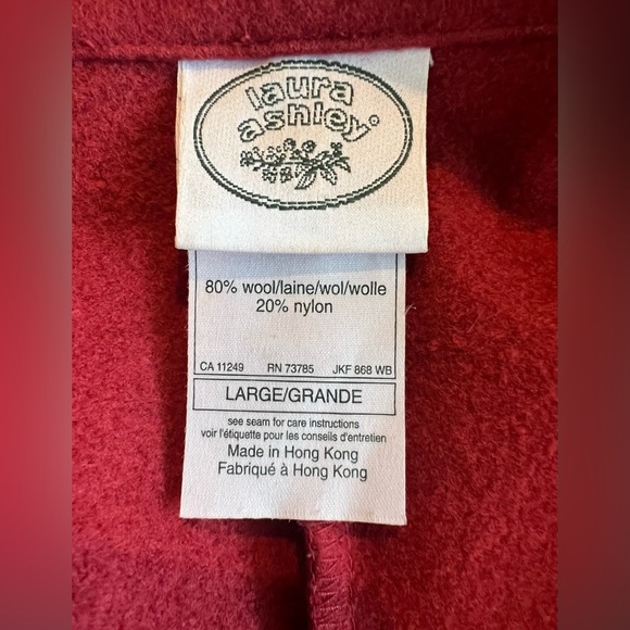 Vintage Laura Ashley women’s Red Toggle Coat, size large, EUC, winter, wool - Picture 7 of 10